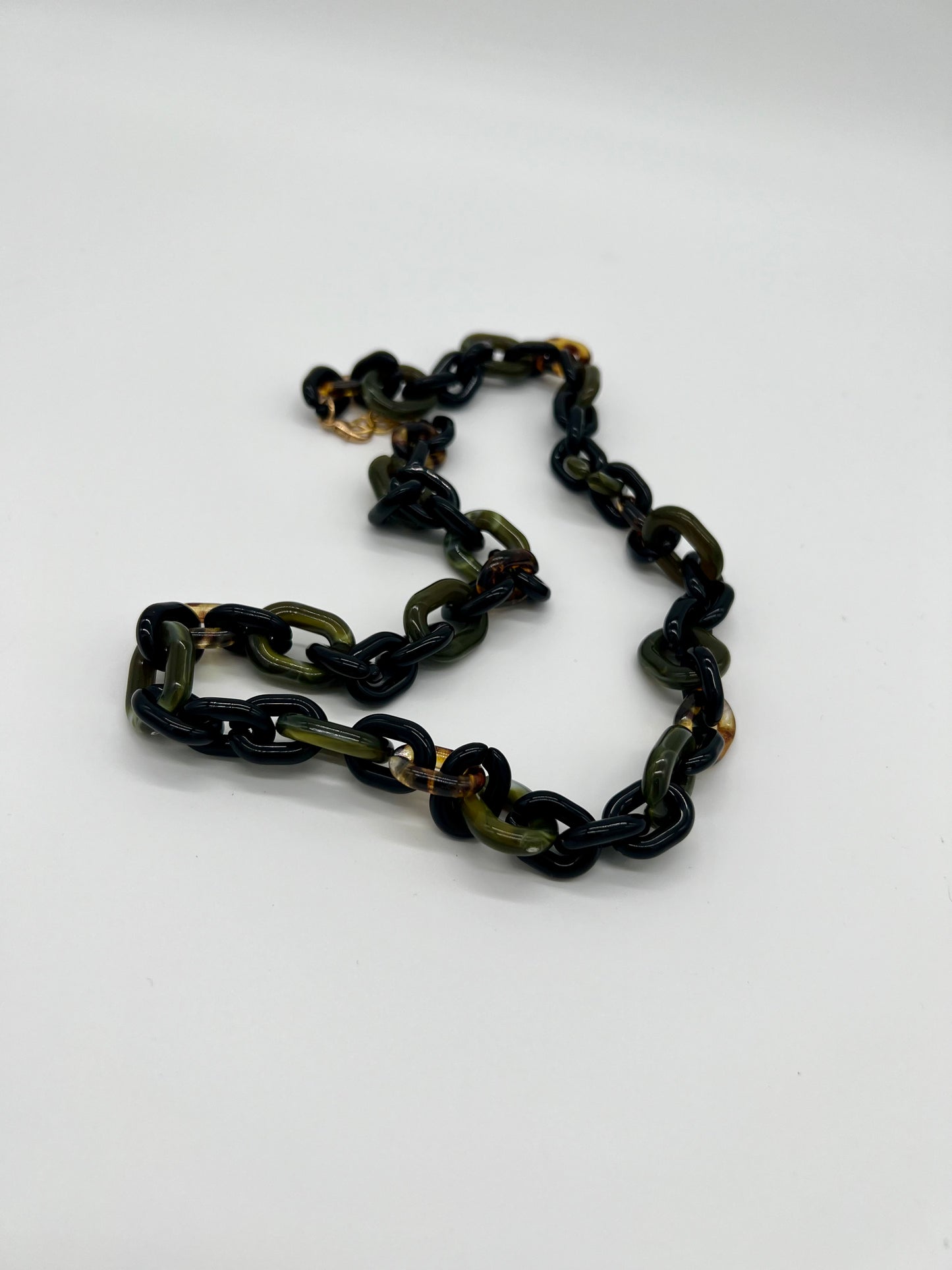 Green Tortoise Chunky Chain