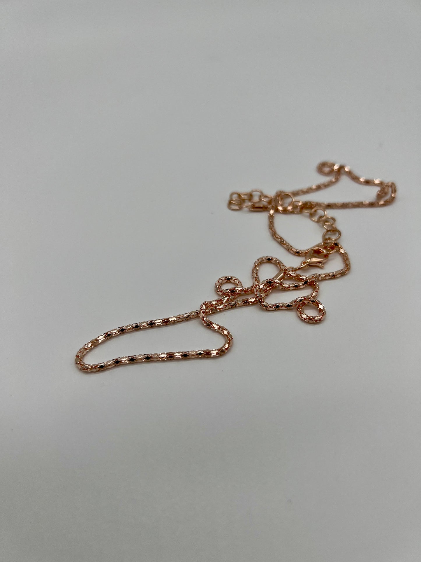 Dainty Rose Gold Hollow Chain
