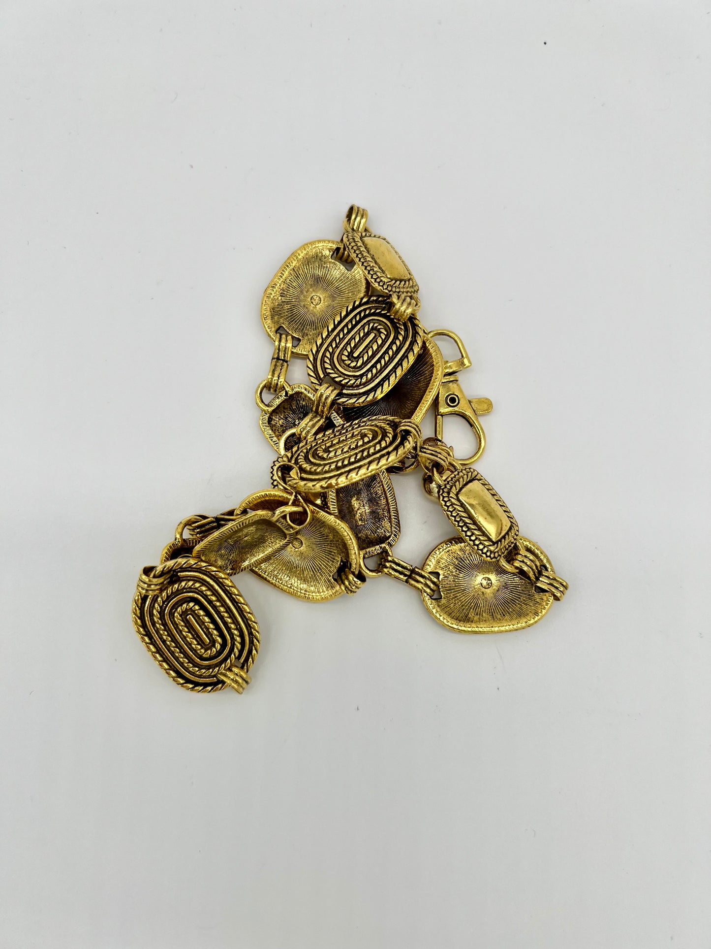 Gold Buckles Chain